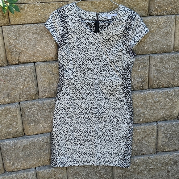 Diane Von Furstenberg Dresses & Skirts - DVF dress